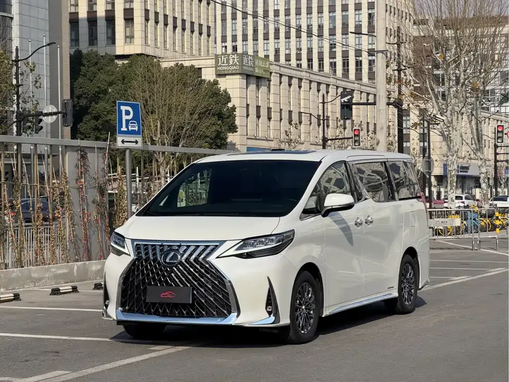 Lexus LM 2022 из CN, фото 1