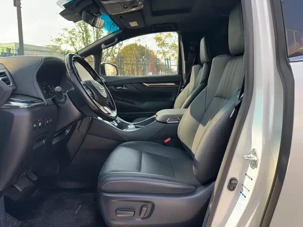Lexus LM 2022 из CN, фото 2