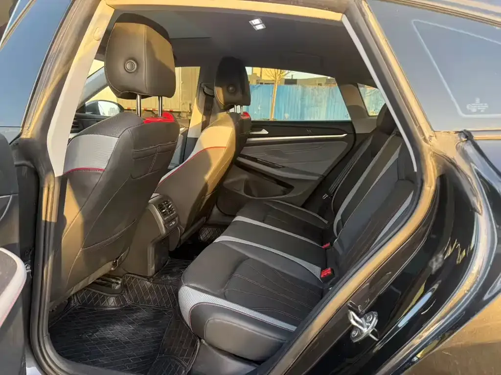 Volkswagen Lamando 2023 из CN, фото 3