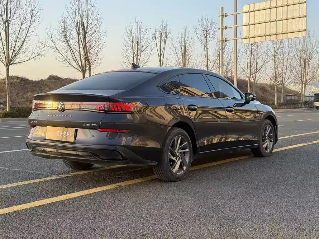 Volkswagen Lamando 2023 из CN, фото 9