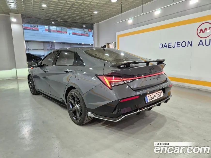 Hyundai AVANTE — фото 3