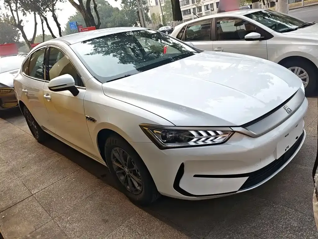 BYD Qin PLUS 2026 из CN, фото 3