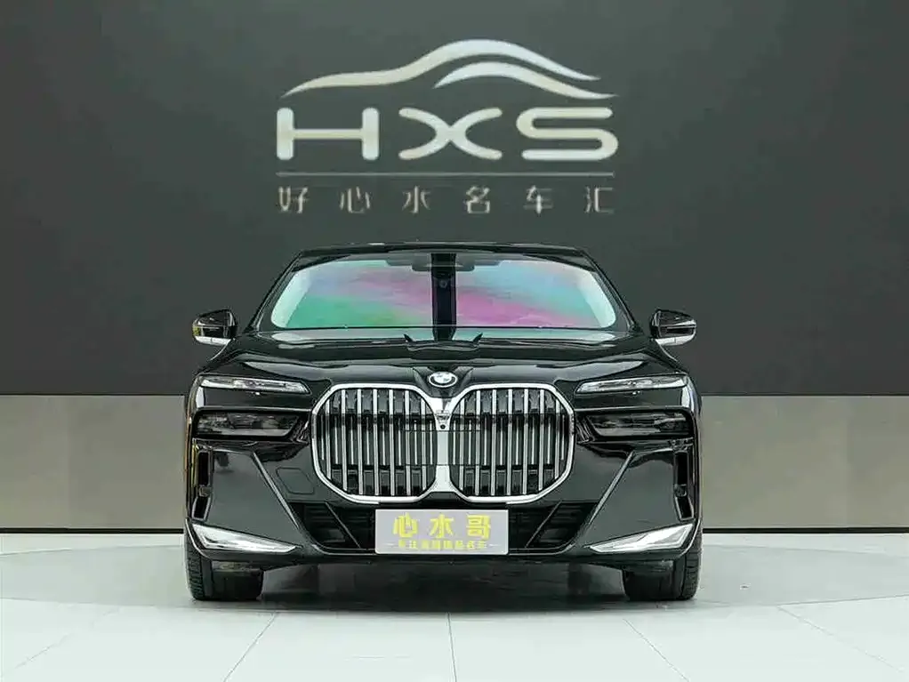 BMW 7 Series 2025 из CN, фото 3