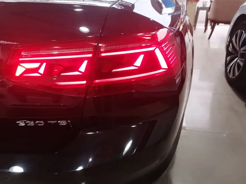 Volkswagen Magotan 2022 из CN, фото 3