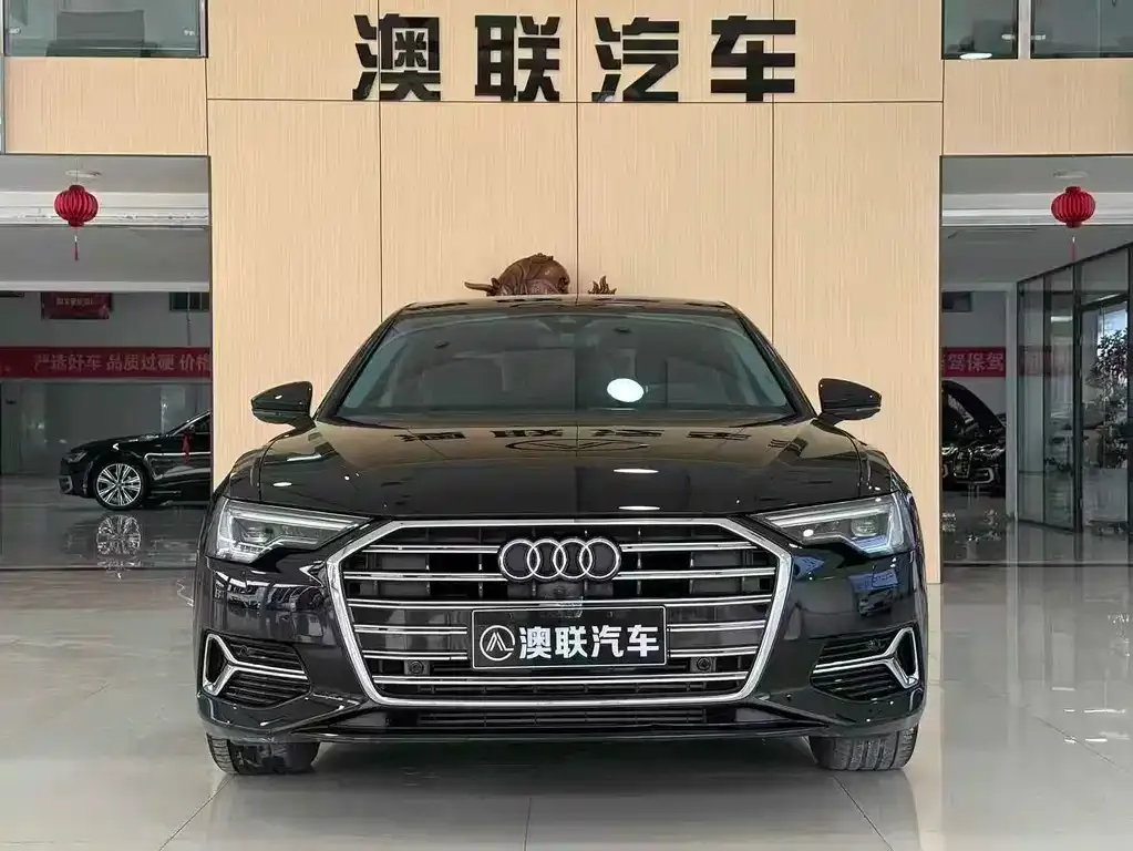Audi A6L — фото 8
