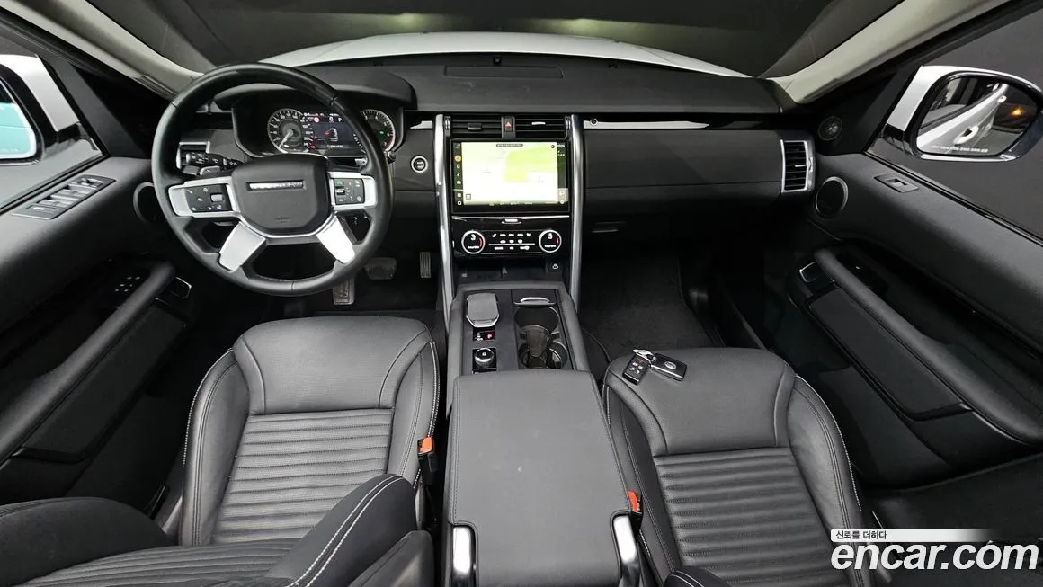 Land Rover Discovery 2023 из KR, фото 6