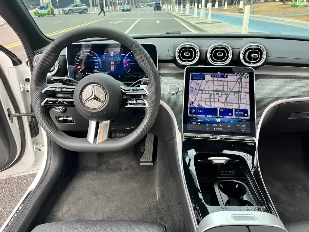 Mercedes-Benz C-Class 2025 из CN, фото 2