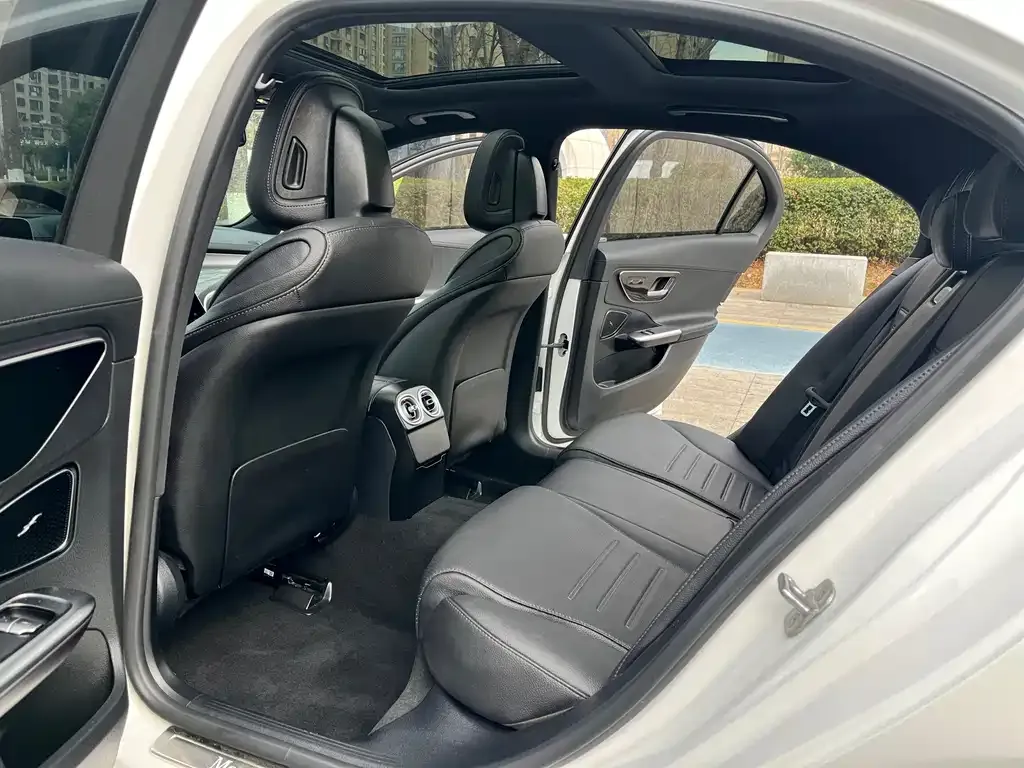 Mercedes-Benz C-Class 2025 из CN, фото 7