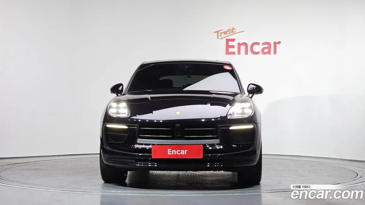Porsche Macan 2023 из KR, фото 2