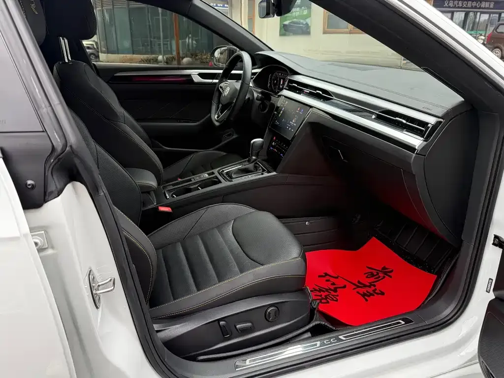 Volkswagen CC 2023 из CN, фото 5