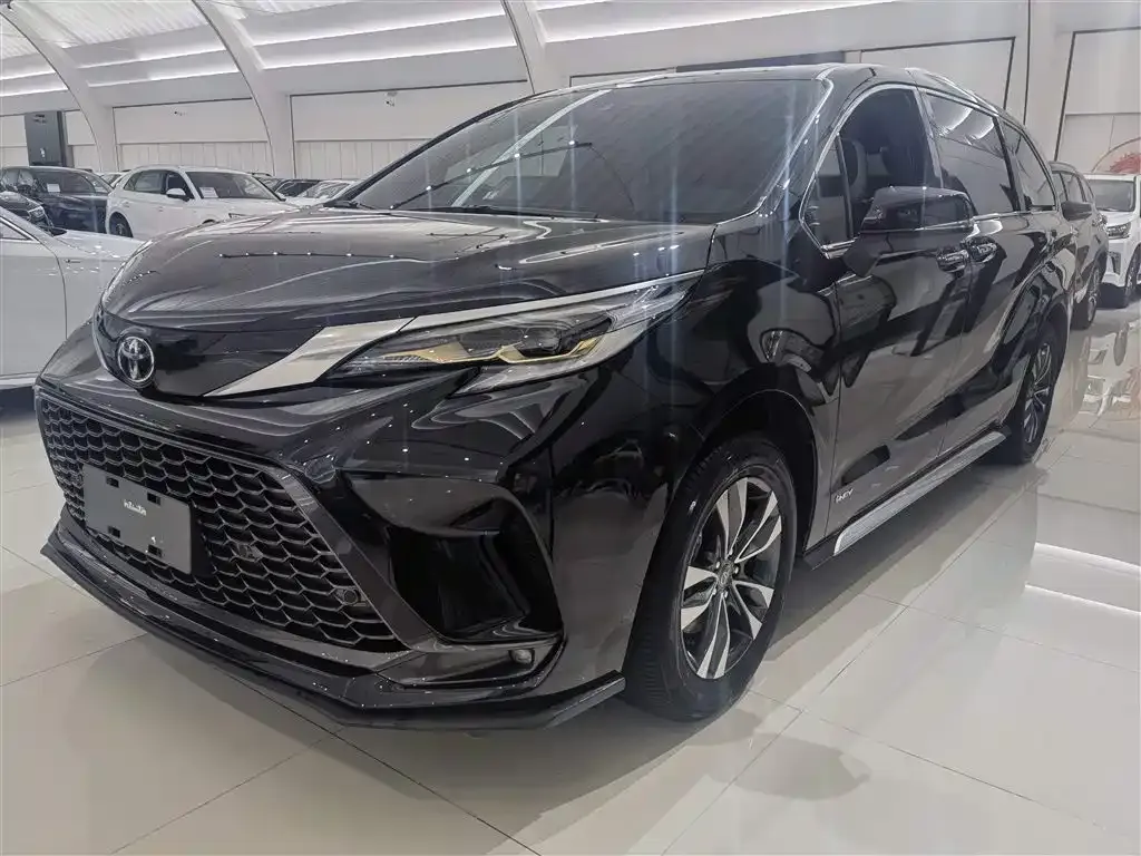 Toyota Granvia 2025 из CN, фото 1