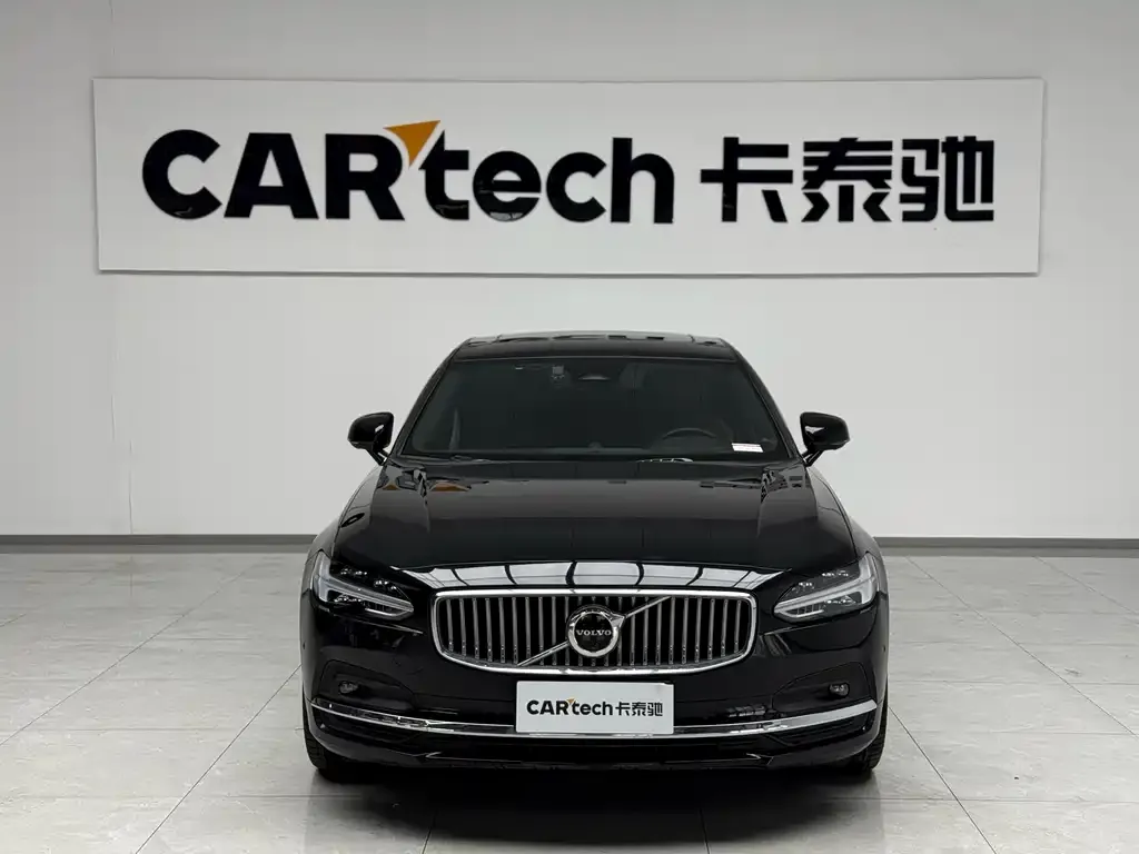 Volvo S90 2023 из CN, фото 4