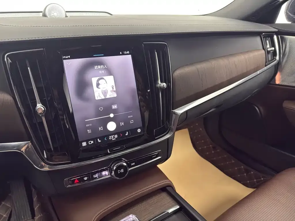 Volvo S90 2023 из CN, фото 7