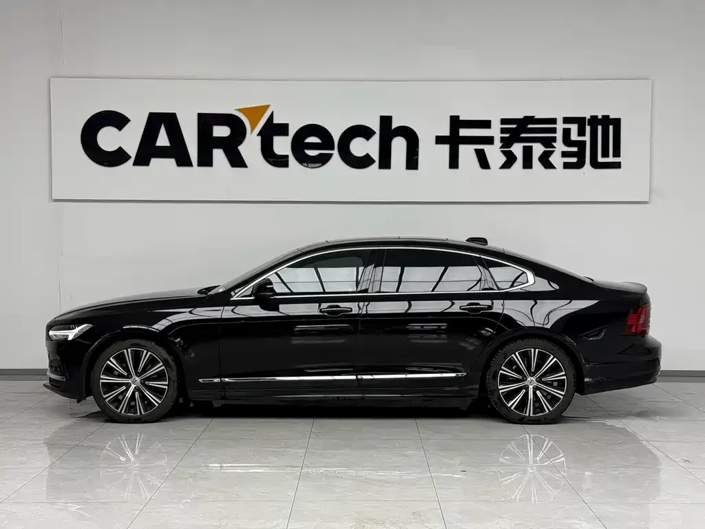 Volvo S90 2023 из CN, фото 5