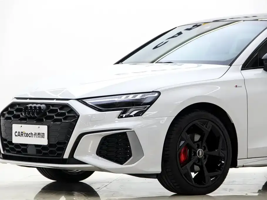 Audi A3 2024 из CN, фото 4