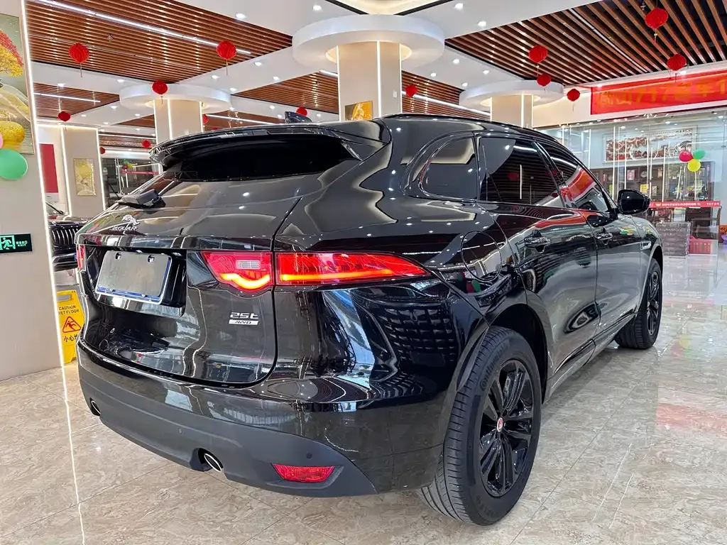 Jaguar F-PACE 2021 из CN, фото 8