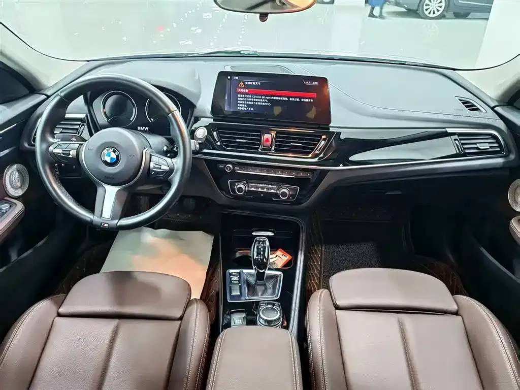 BMW 1 Series 2022 из CN, фото 8