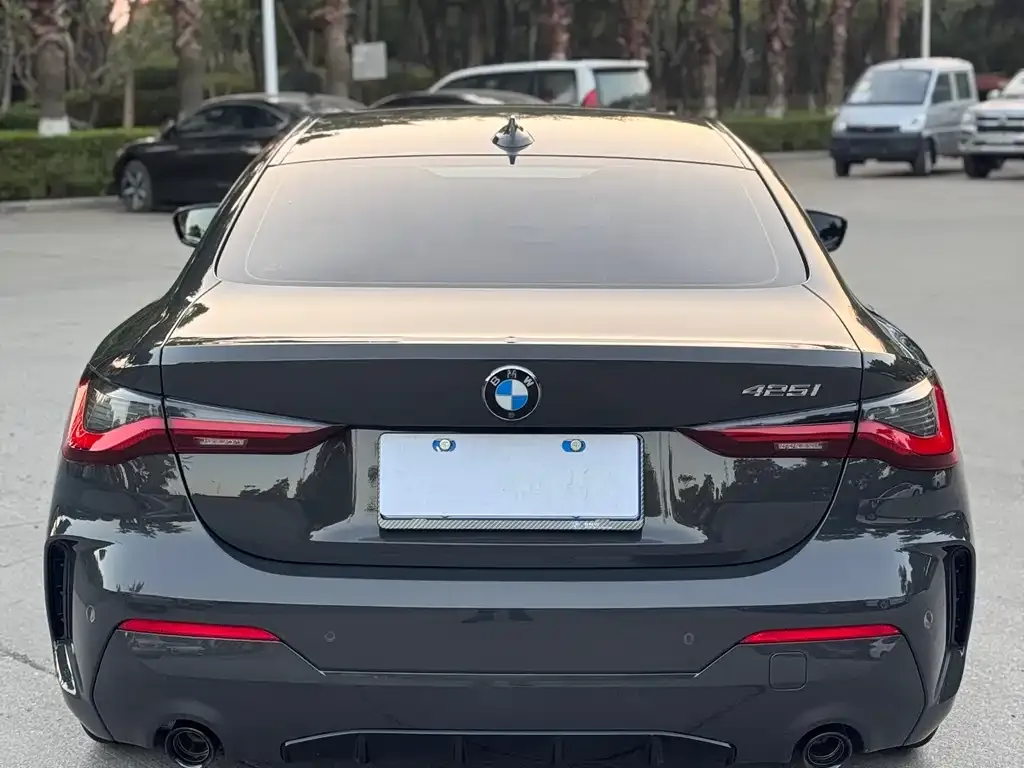 BMW 4 Series 2023 из CN, фото 2