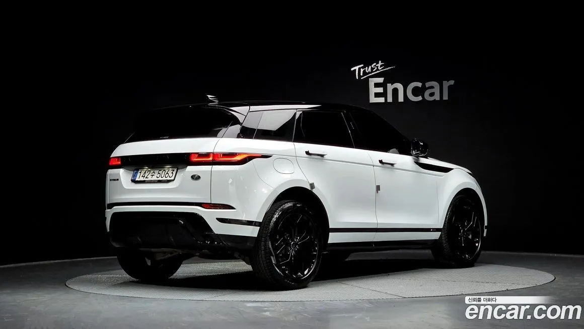 Land Rover Range Rover Evoque 2021 из KR, фото 2