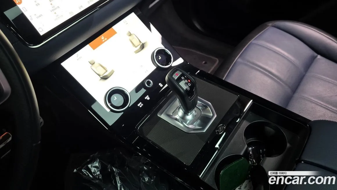 Land Rover Range Rover Evoque 2021 из KR, фото 3