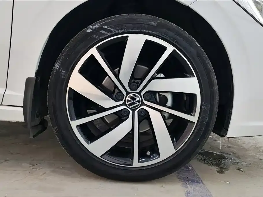 Volkswagen Sagitar 2023 из CN, фото 3