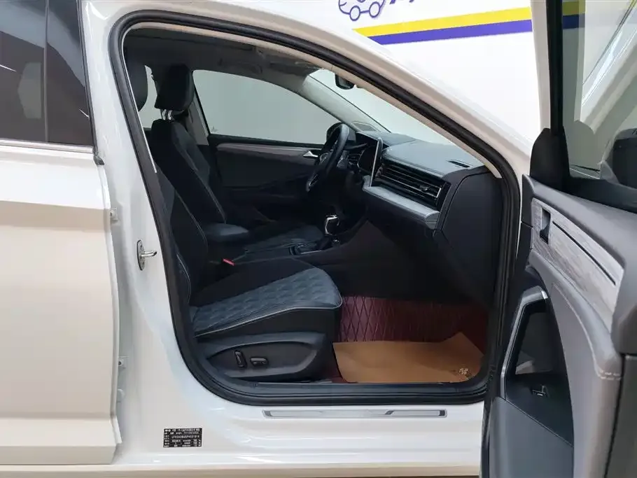 Volkswagen Sagitar 2023 из CN, фото 9