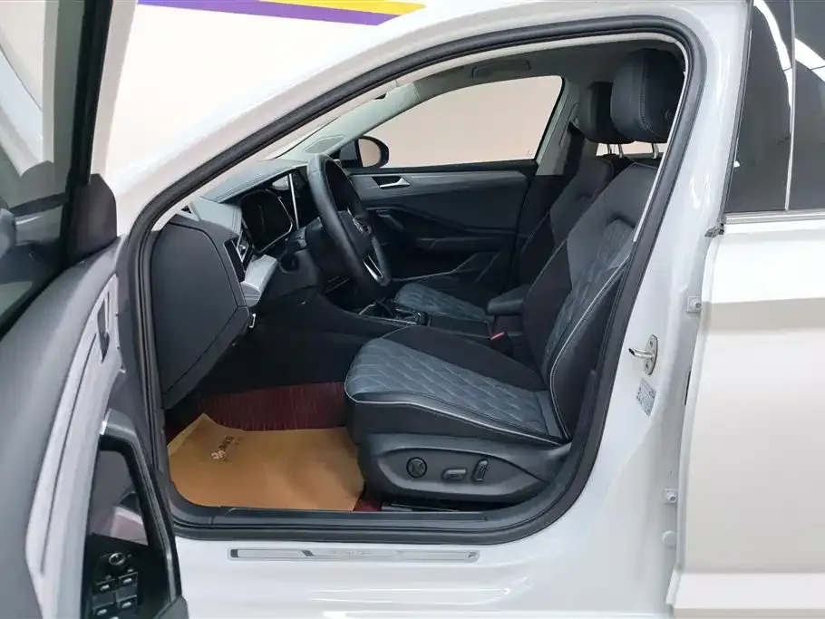 Volkswagen Sagitar 2023 из CN, фото 8