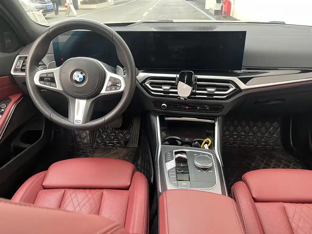 BMW 3 Series 2022 из CN, фото 3