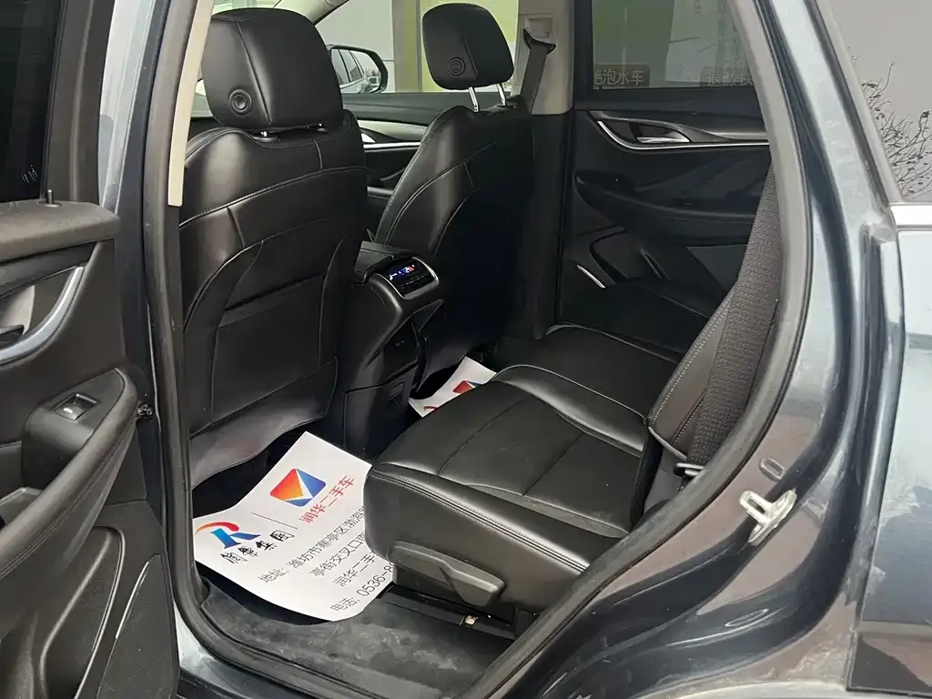 Buick Enclave 2021 из CN, фото 7
