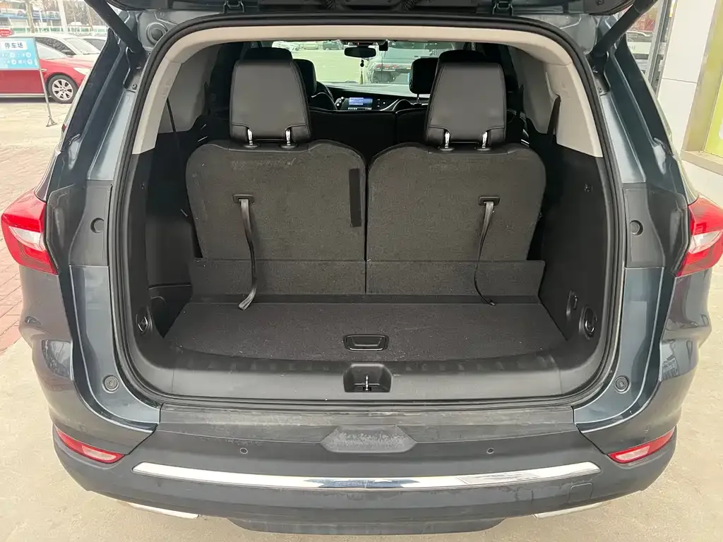 Buick Enclave 2021 из CN, фото 3