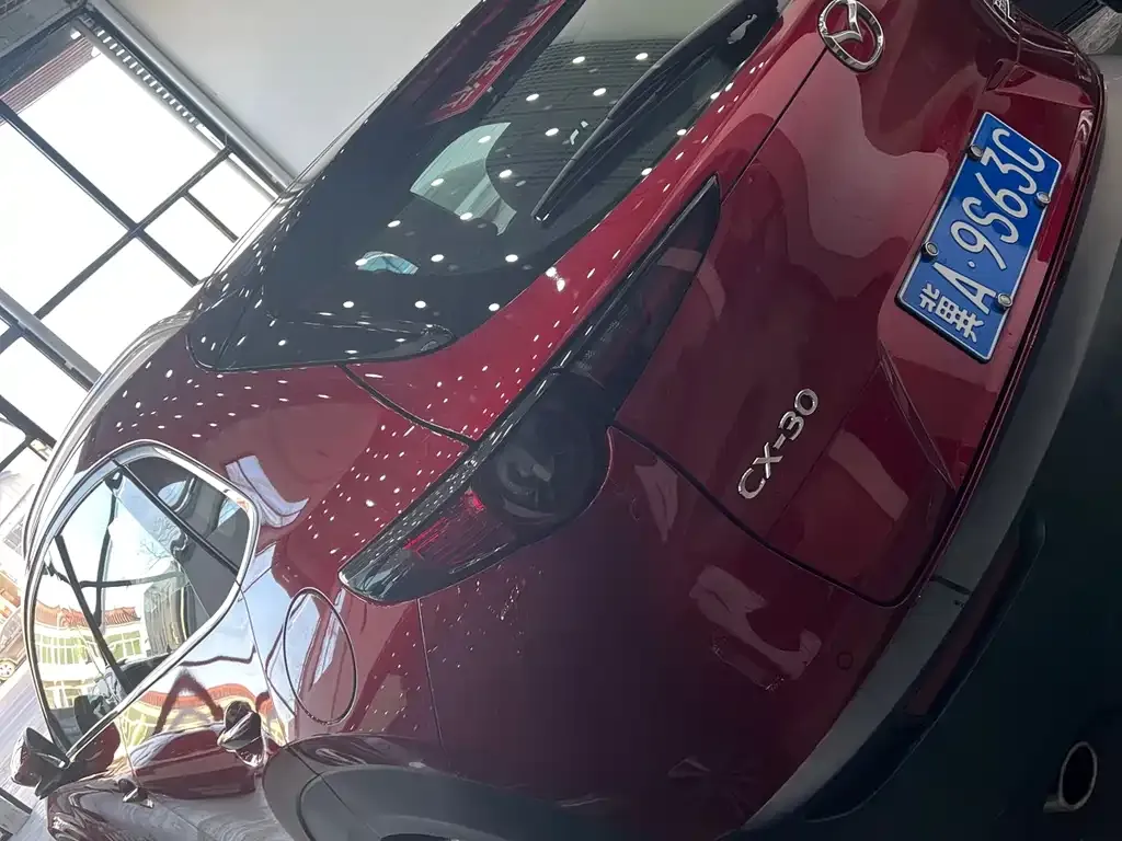 Mazda CX-30 2021 из CN, фото 7