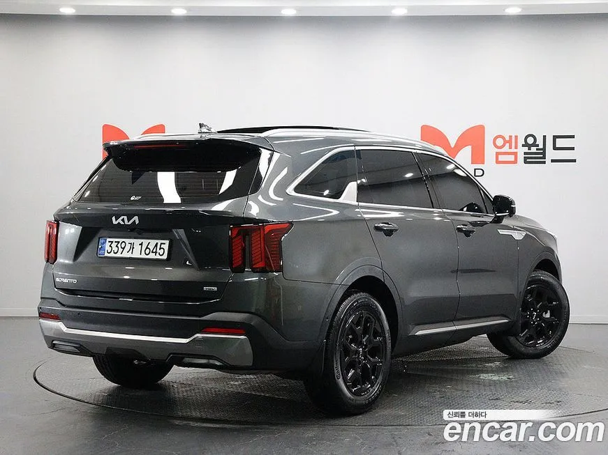 Kia Sorento — фото 3