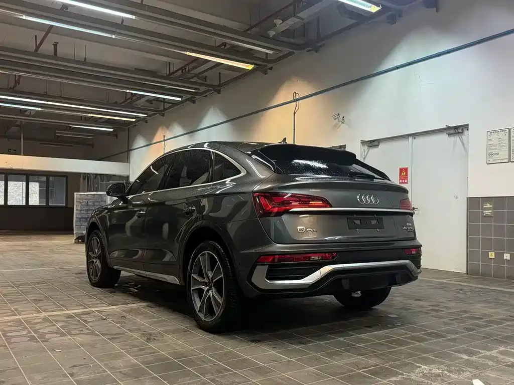 Audi Q5L Sportback 2022 из CN, фото 10