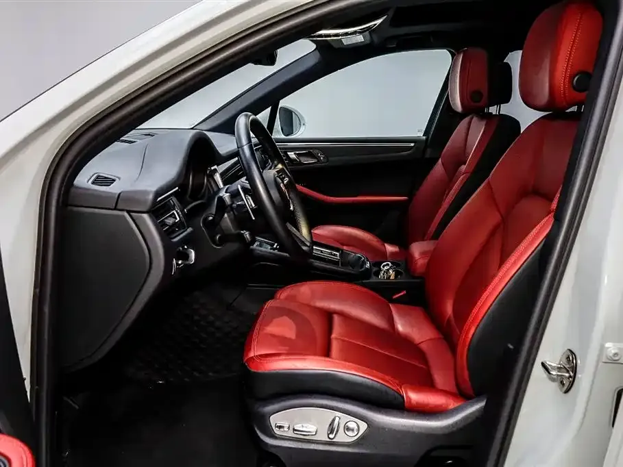 Porsche Macan 2022 из CN, фото 8
