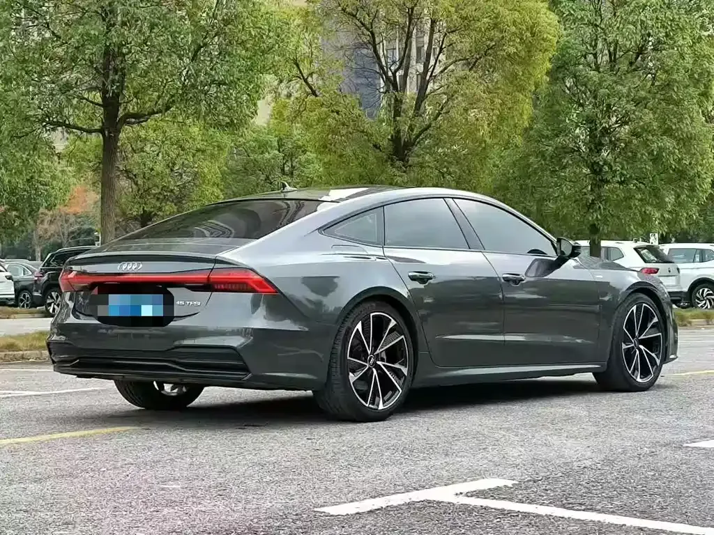 Audi A7 — фото 5