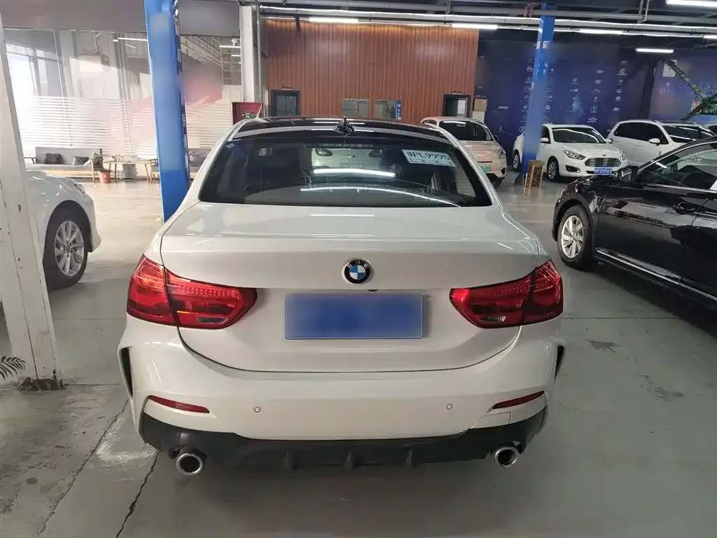BMW 1 Series 2021 из CN, фото 9
