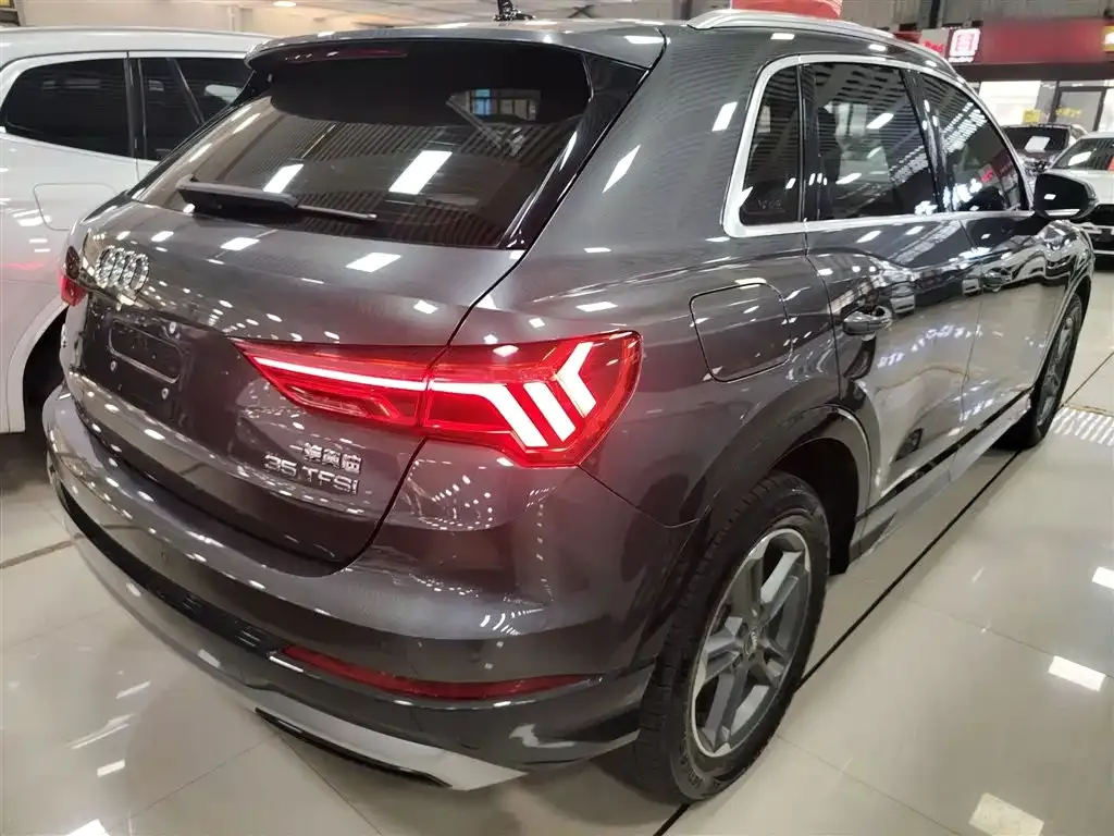 Audi Q3 2021 из CN, фото 9