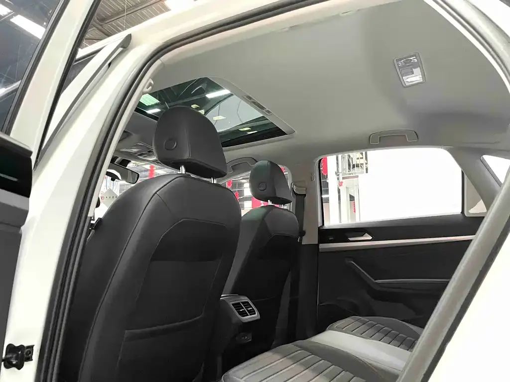 Volkswagen Lavida 2022 из CN, фото 6