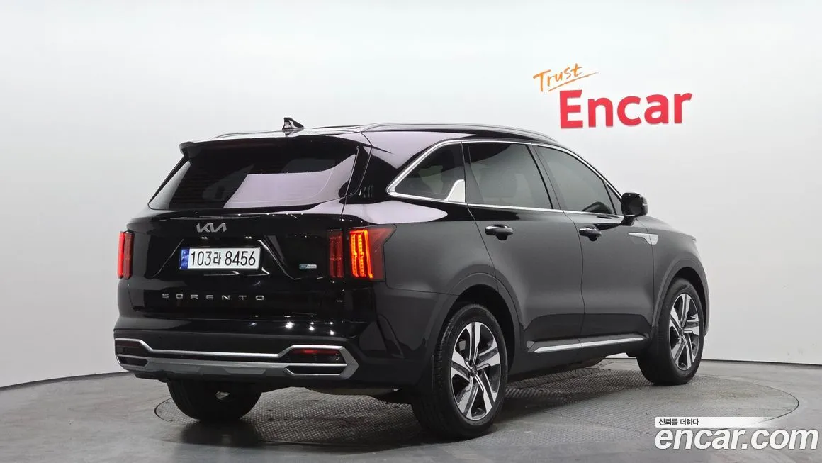 Kia Sorento — фото 5