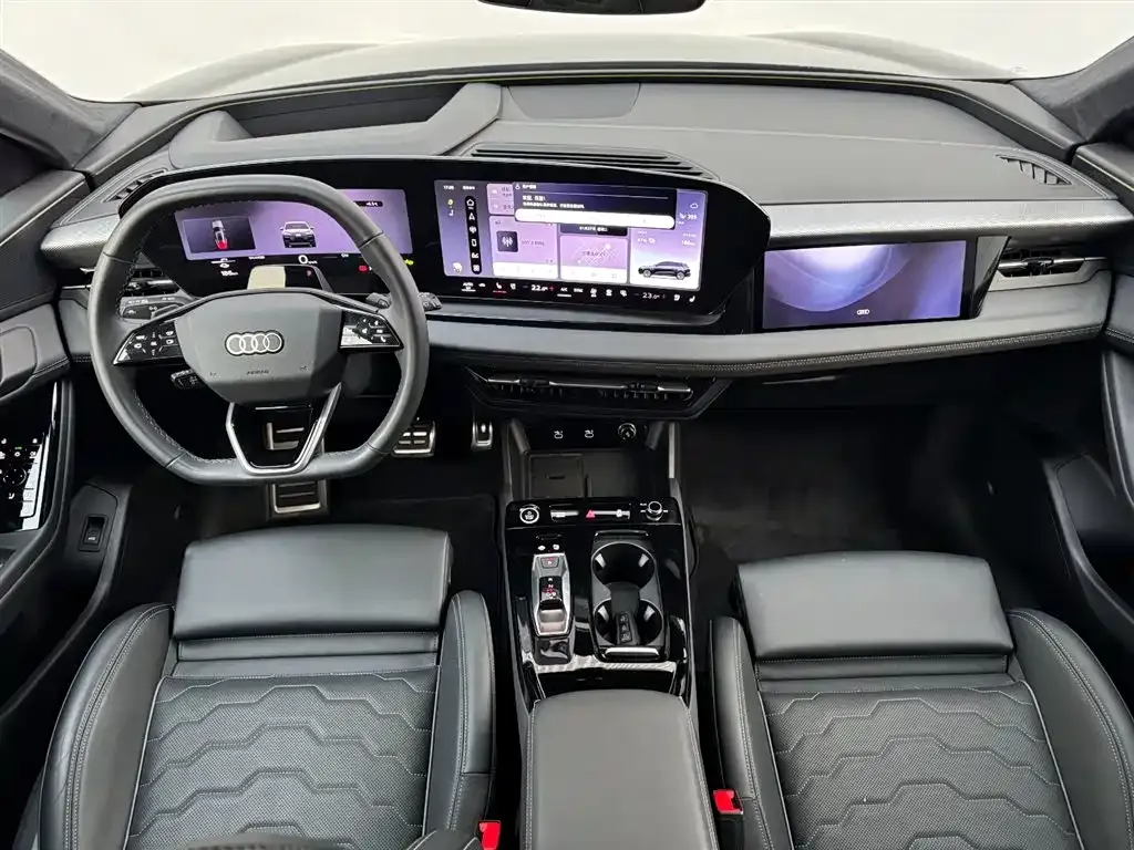 Audi Q6L e-tron — фото 8