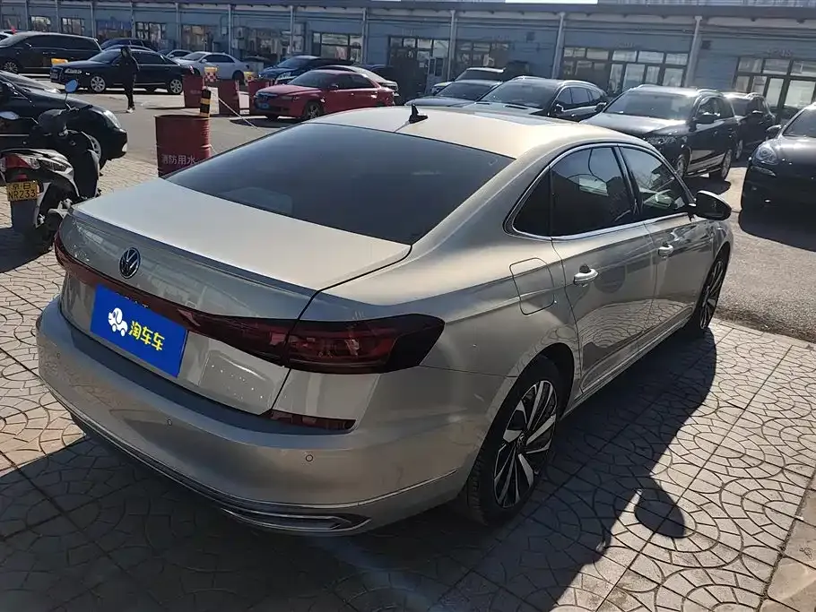 Volkswagen Passat 2022 из CN, фото 6