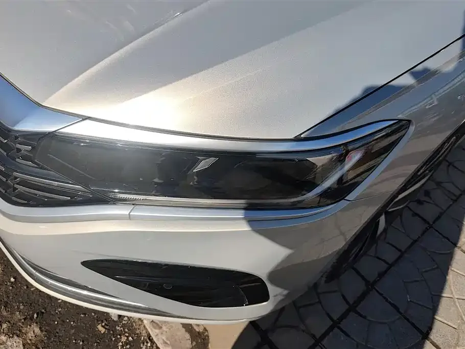 Volkswagen Passat 2022 из CN, фото 10