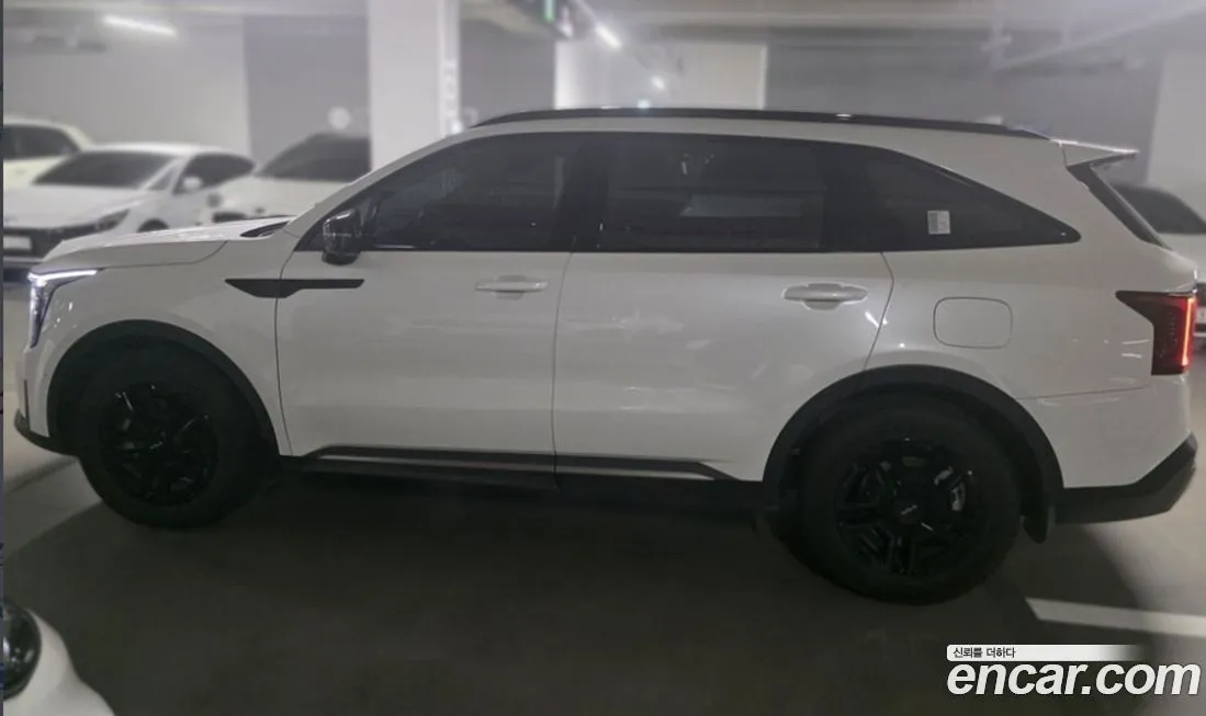 Kia Sorento — фото 8