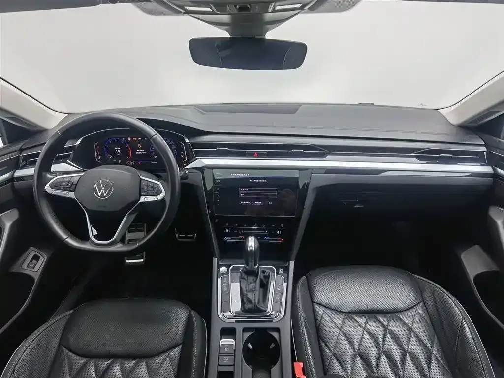 Volkswagen CC 2023 из CN, фото 7
