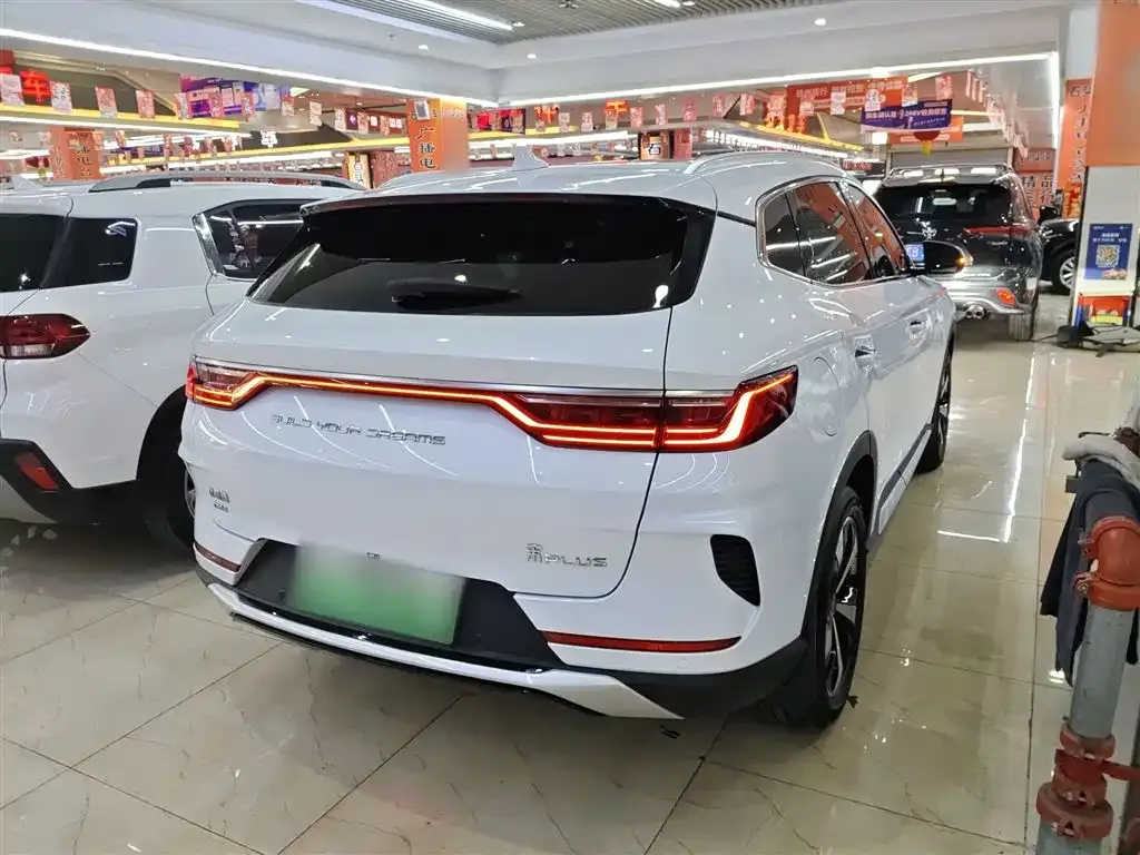 BYD PLUS New Energy — фото 8