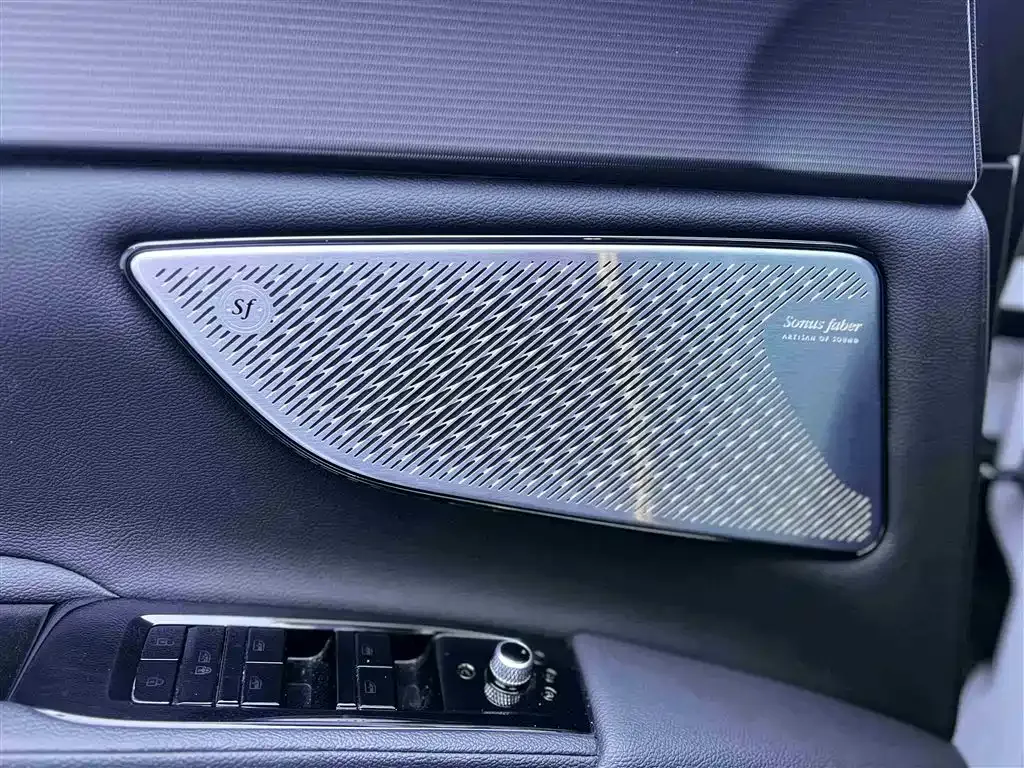 Maserati Grecale 2023 из CN, фото 10