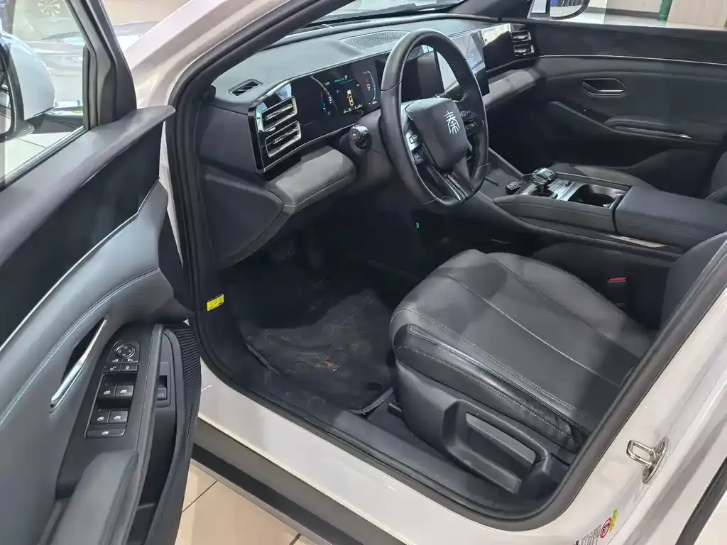 BYD Qin L 2024 из CN, фото 9