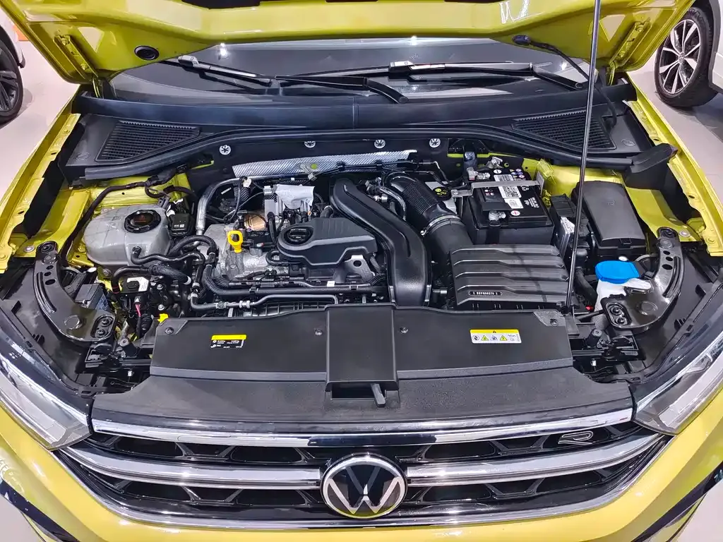 Volkswagen T-Roc 2023 из CN, фото 8