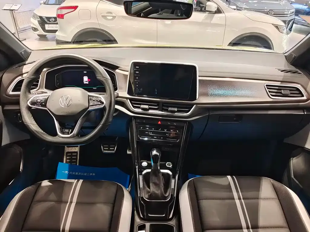 Volkswagen T-Roc 2023 из CN, фото 4