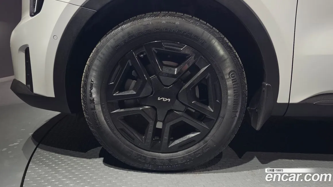 Kia Sorento — фото 3